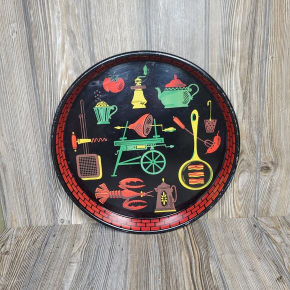 MCM Round Metal Serving Tray, BBQ's Cocktails - Picture 1 of 4